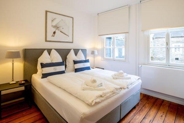 Romantik-Residenz Monschau Apartments ภายนอก รูปภาพ